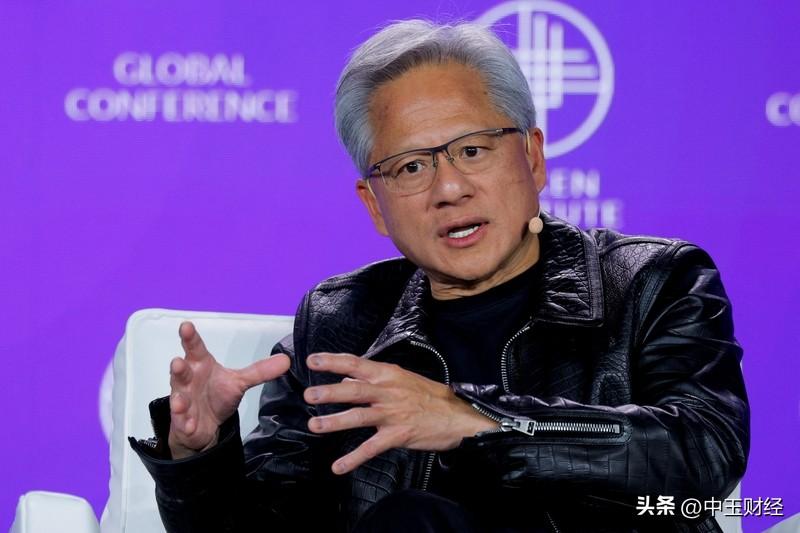 【老板谈生死】黄仁勋这段话展现了科技精英对生命意义的终极思考。他在拥有极致物质条