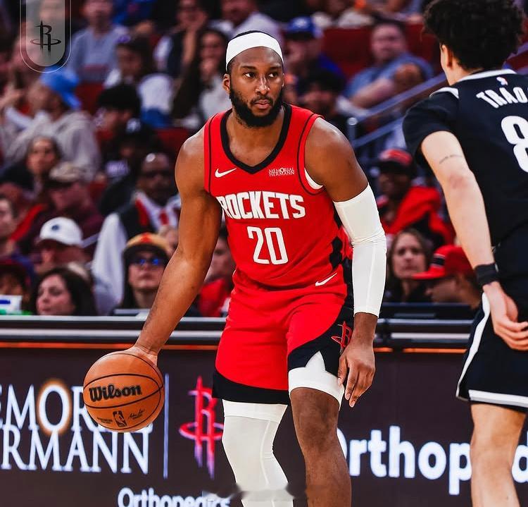 奥科吉加入首发后，火箭3连胜，同时第一节净效率33.4，联盟第一火箭[超话]休斯