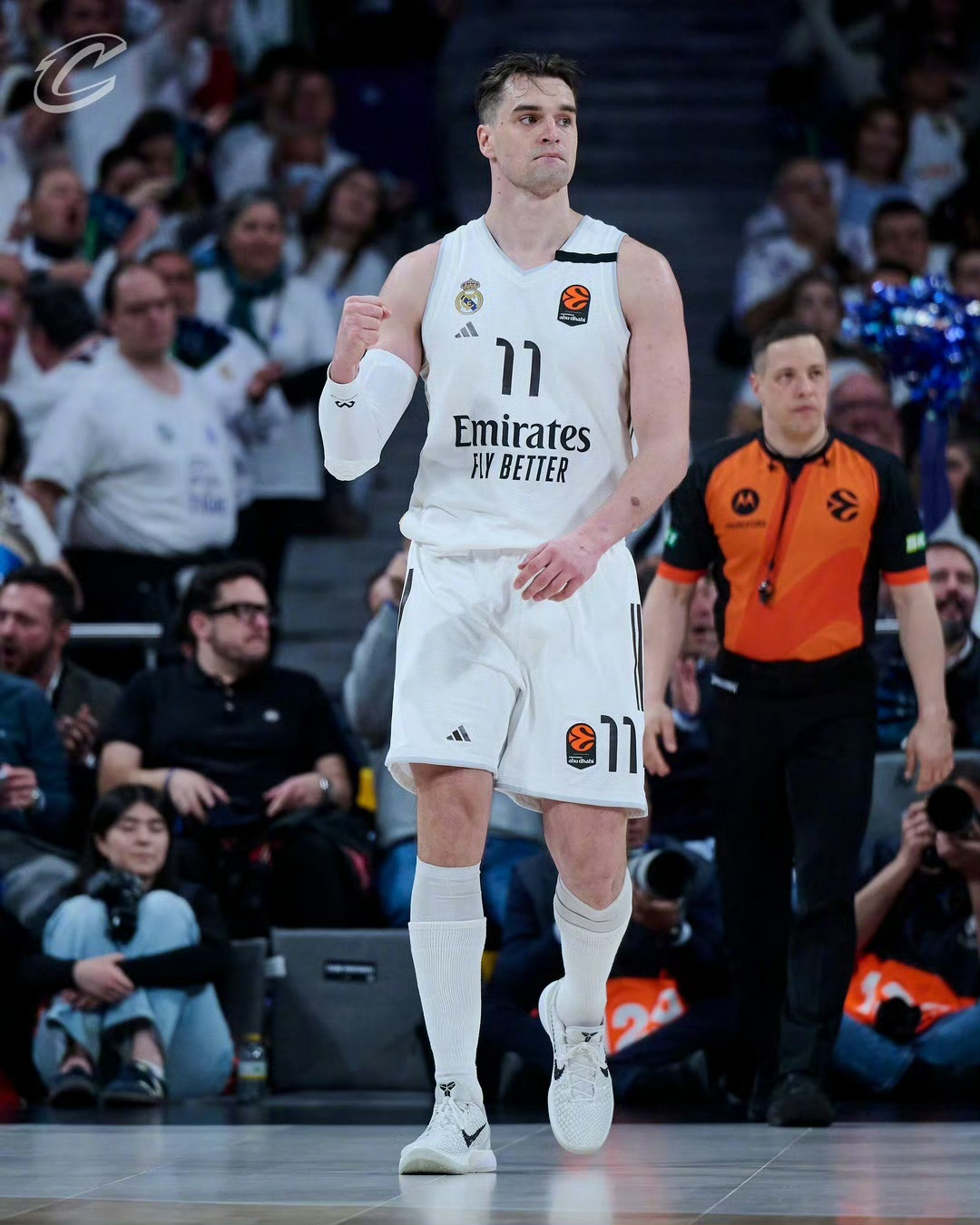 标准的锋线身材期待海佐尼亚重返NBA的发挥！克利夫兰骑士骑士nbanba自由市场