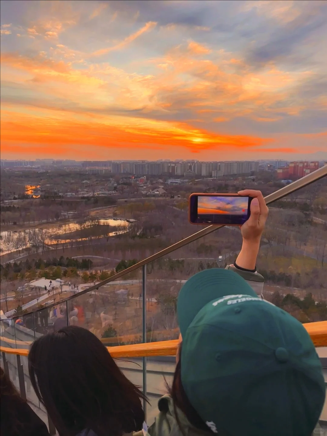 11.30晚霞播报❗️有一亿人看晚霞浓度1000%爆