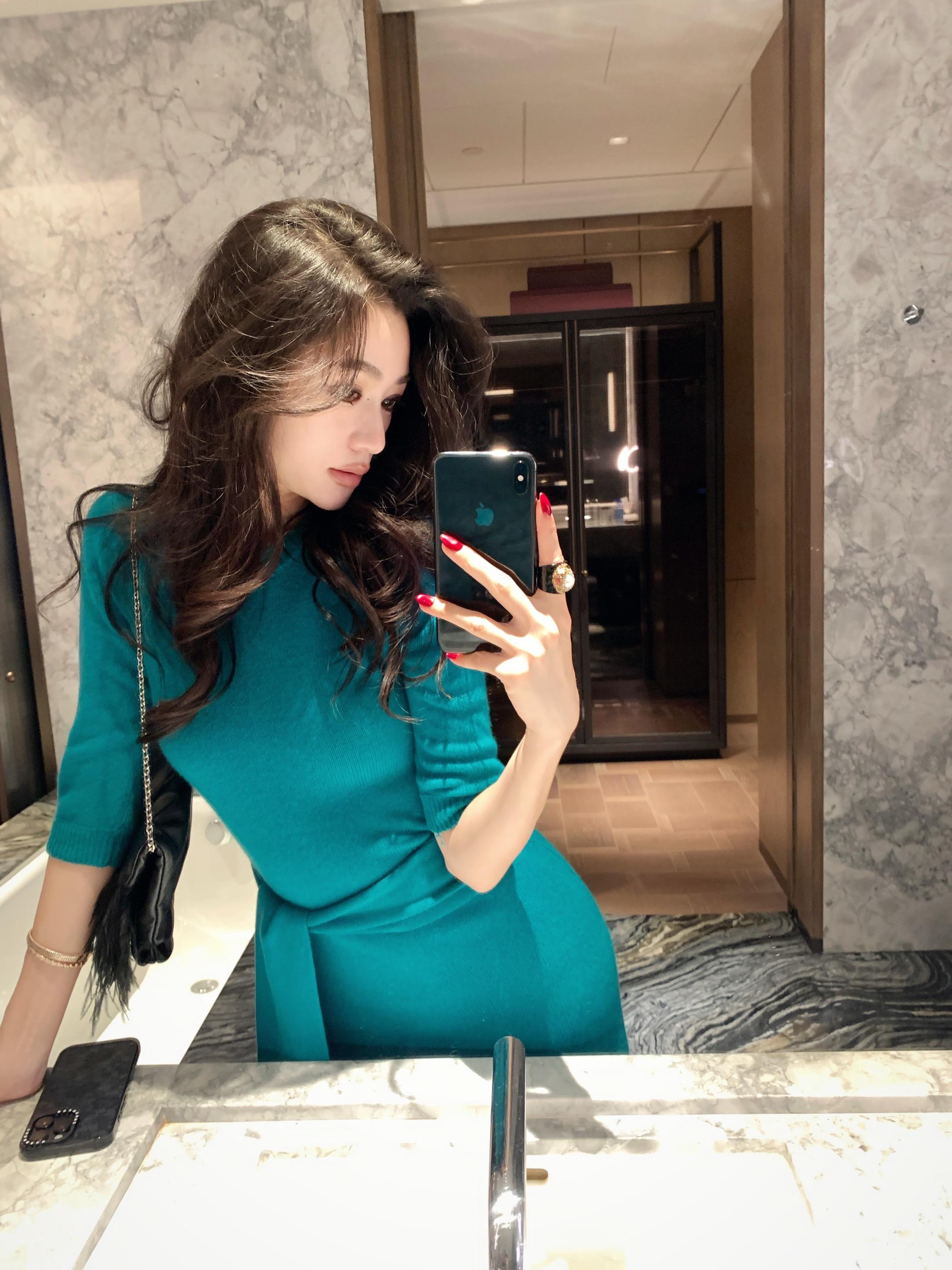 得了千钱想万钱 当了皇帝想成仙