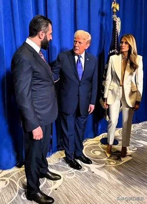 破冰！叙利亚总统首次访美，要谈钱谈合作！

大消息！叙利亚总统沙雷竟然去美国了，