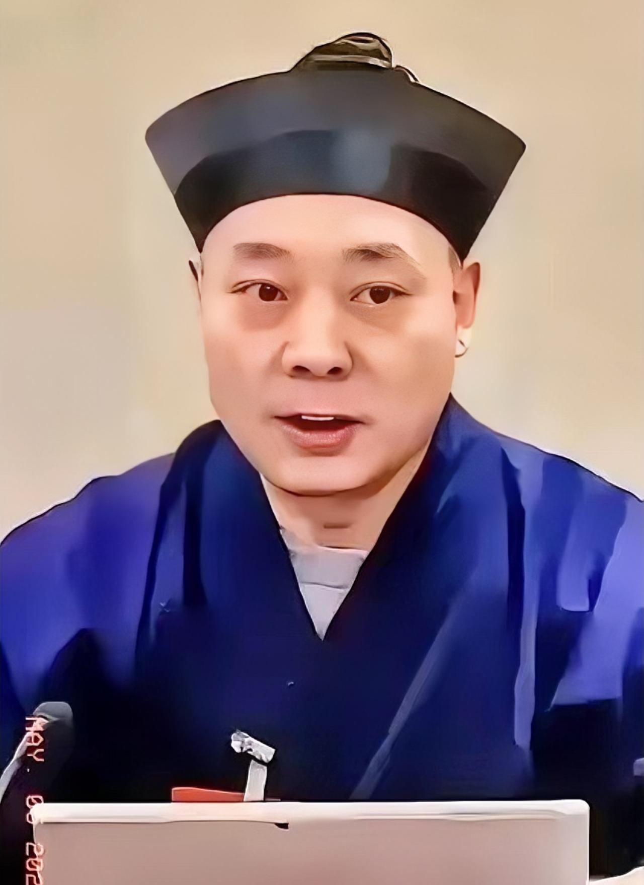 释永信的事还没完，又爆出大瓜了。陕西道教协会会长胡诚林被实名举报，桩桩件件都透着