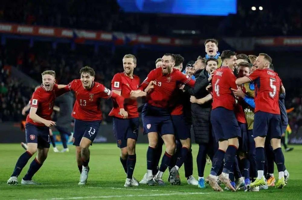 世界杯 周四002 韩国 VS 捷克预测：胜/平韩国 FIFA 约25，阵容有孙