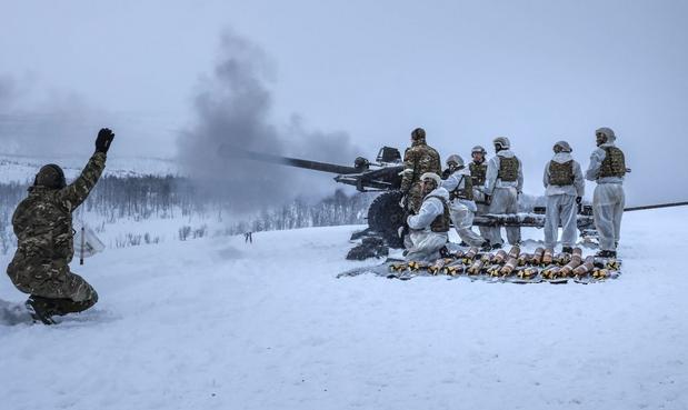 俄军在战场上使用新型战术

西方媒体观察到，经过四年的乌克兰战争，俄乌战场上攻防