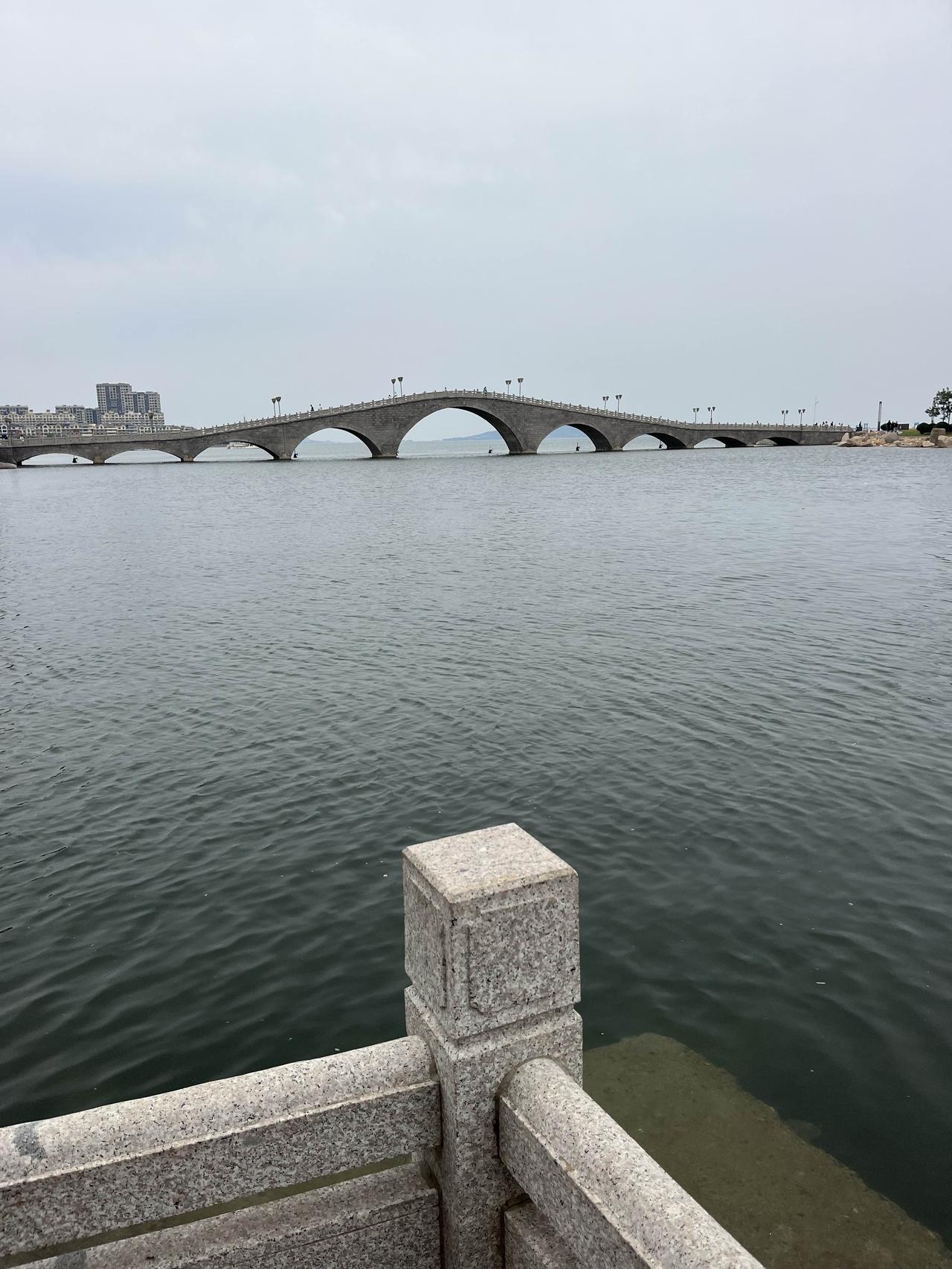退休金多少
才能撑起诗和远方？

每年5万以下：
每月不足4200元，旅行预算有