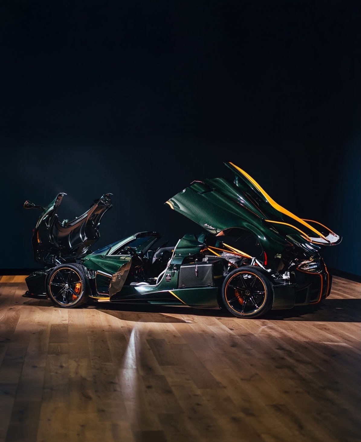 Pagani Huayra 70 “Trionfo” 