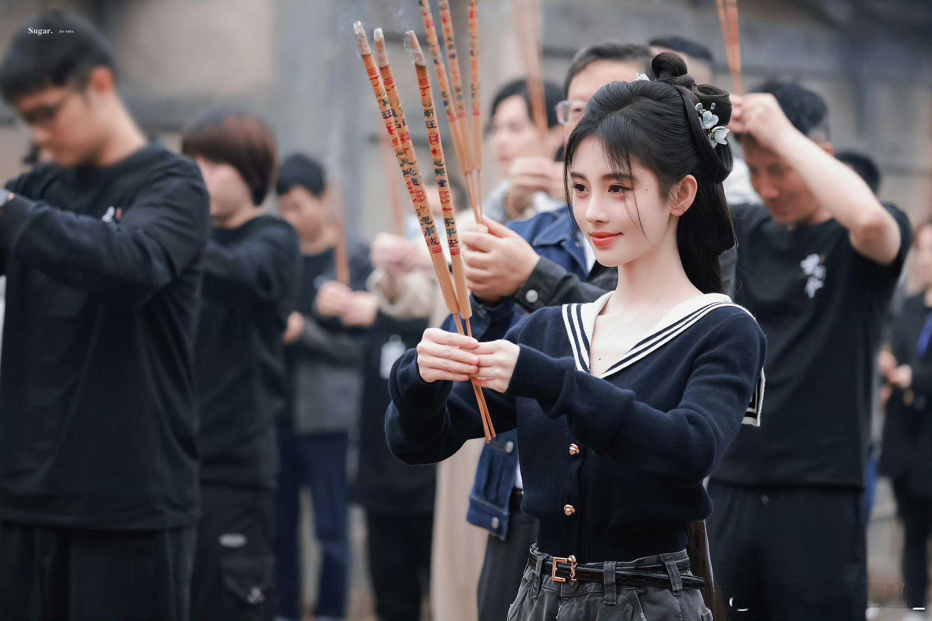 💙鞠婧祎阿黛 💙鞠婧祎来战 相信你 陪着你​ ​​​