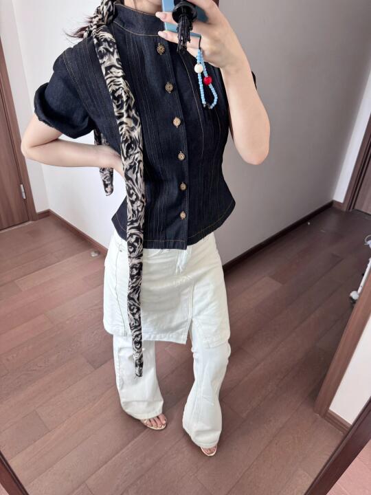 今天穿穿复古风🎢
