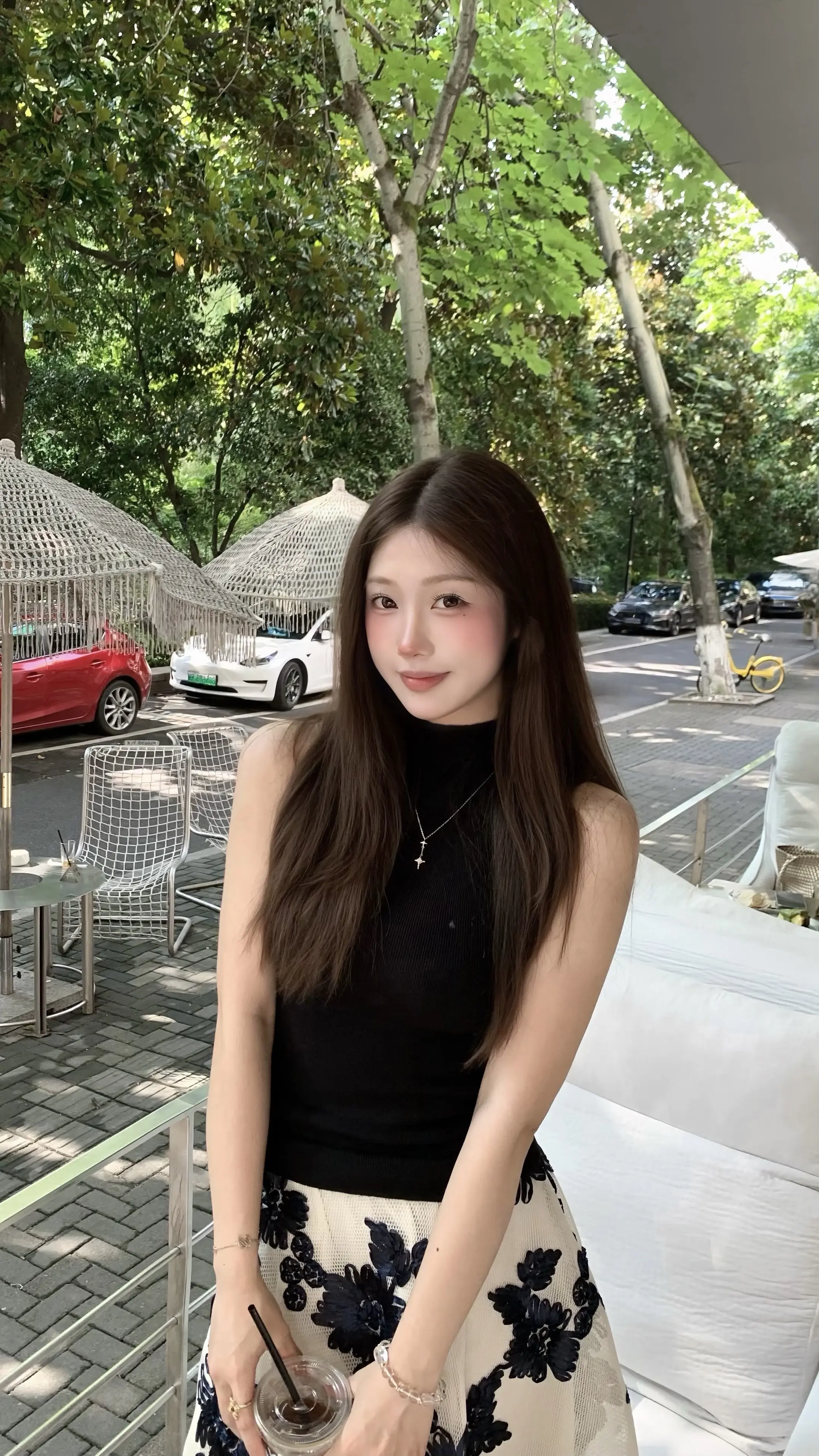 谁跟我在一起都会幸福的 这是我唯一确定的事