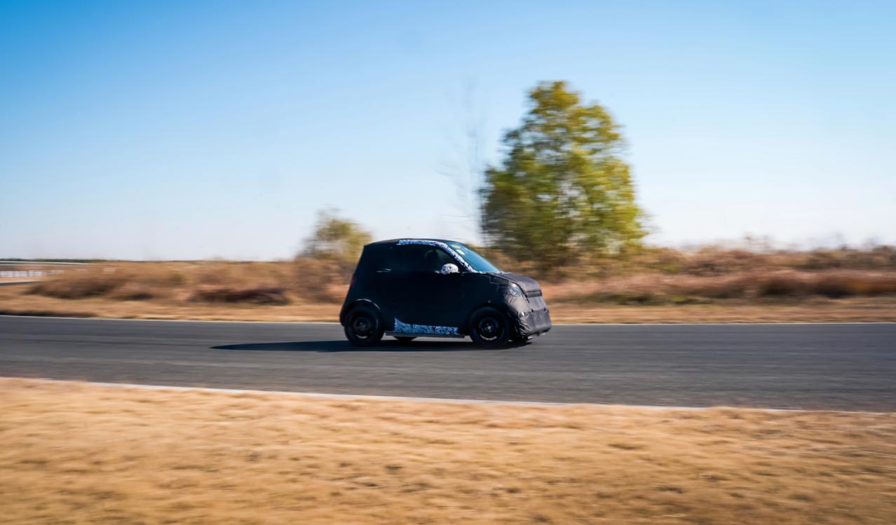 smart回归两门小车？精灵2号将于年底发布！
日前，smart官方宣布精灵2将