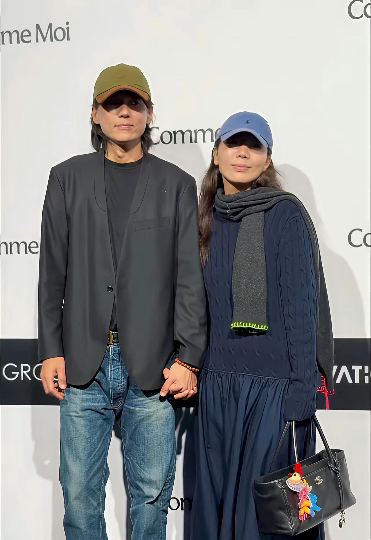 宋宁峰和张婉婷的这张合影，看着颇有夫妻相，感觉应该是挺幸福的一对。没想到他们的婚