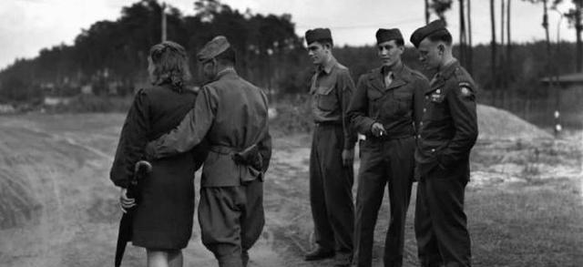 1945年4月，苏联军队开进维也纳，3个星期内有近九万名妇女被强奸。有人向斯大林