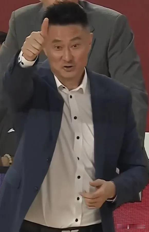 广东队99-110山西队[捂脸]一战打出三大事实

1.广东队是一支不依靠外援的