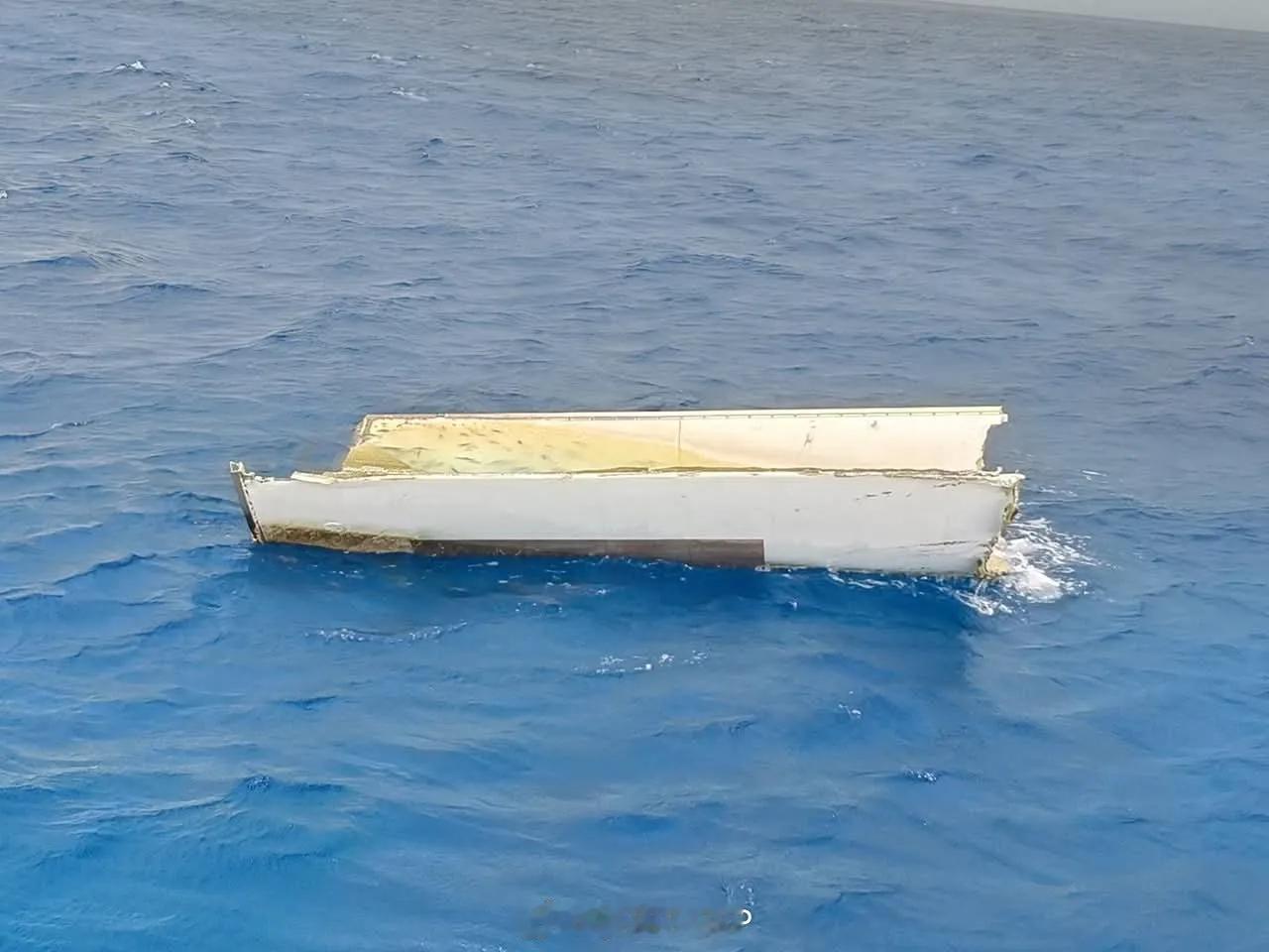 菲菲在巴拉望省巴塔拉扎海岸捡到的“铁壳壳”，大概率就是10月16日海南发射的长征