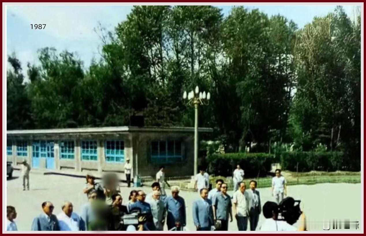 呼和浩特的1987年图片
老呼市印象 偶然的机会刷到了这张1987年的呼和浩特当