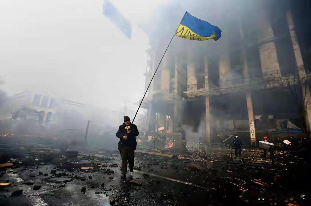 乌克兰前线士兵断粮17天骨瘦如柴
4月24号，英国《卫报》报道，乌克兰国防部刚刚