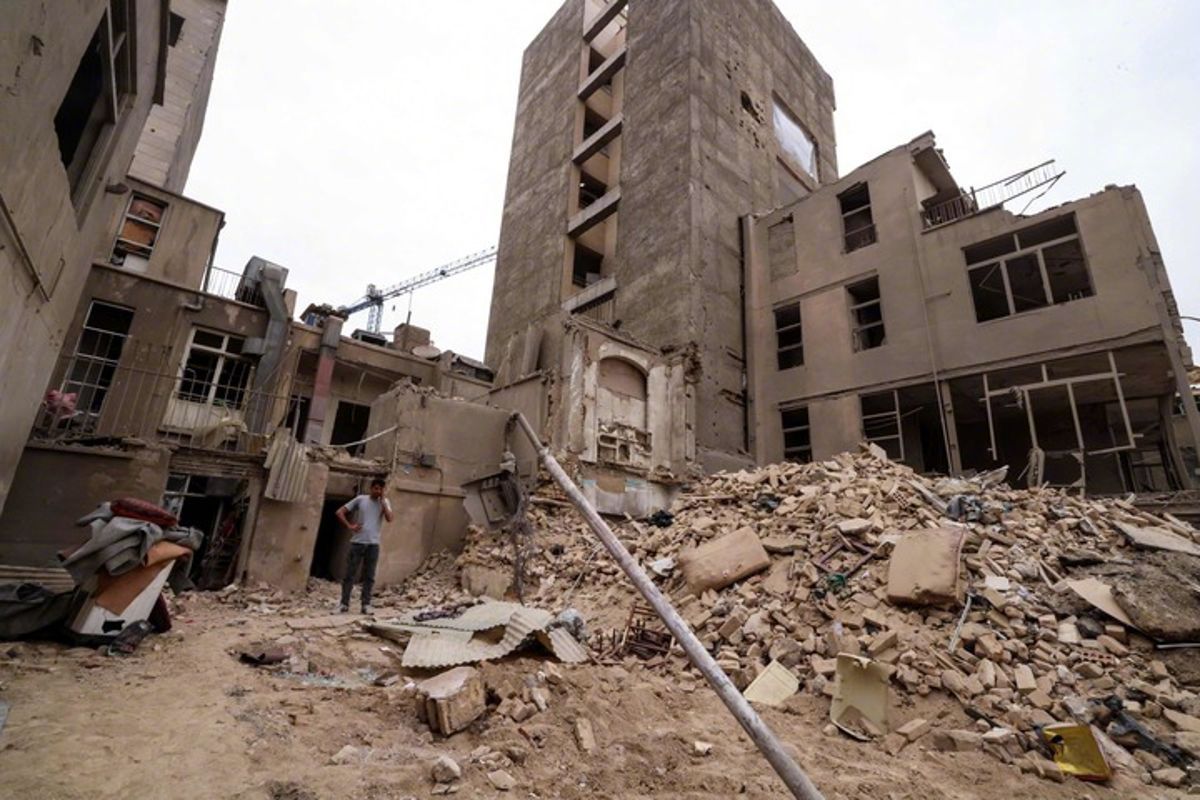 【#伊朗官方称3400多人死于战争#】据法新社4月18日报道，官方的伊朗烈士和退