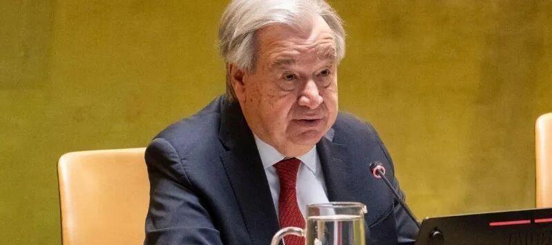 结果出炉后举世震惊：168票赞成，却有4张反对票在屏幕上显得格外刺眼。

这不是