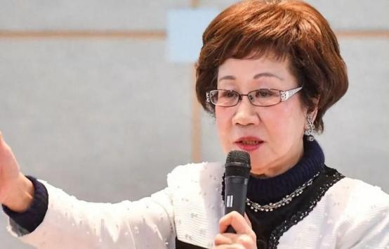 “台独”懵了，两岸都惊了！如果不是亲耳听到，恐怕没人敢相信这话是从吕秀莲嘴里说出