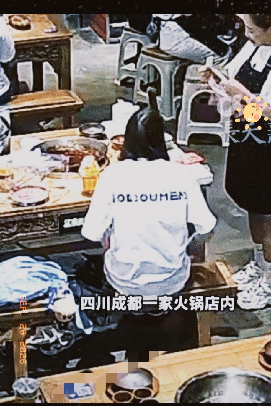 太暖心！成都一位女生独自到火锅店过生日，原本以为要安安静静吃完这顿饭，没想到一份