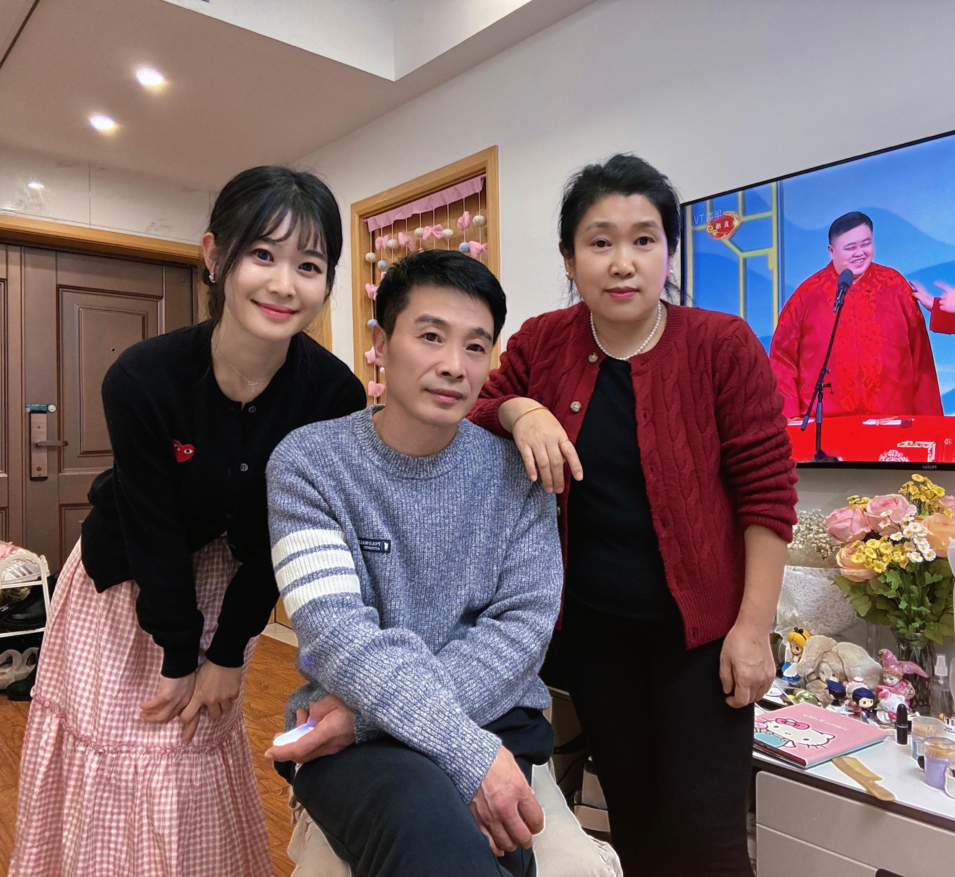 新年快乐 平安喜乐  ❤️👨‍👩‍👧🧨  ​​​