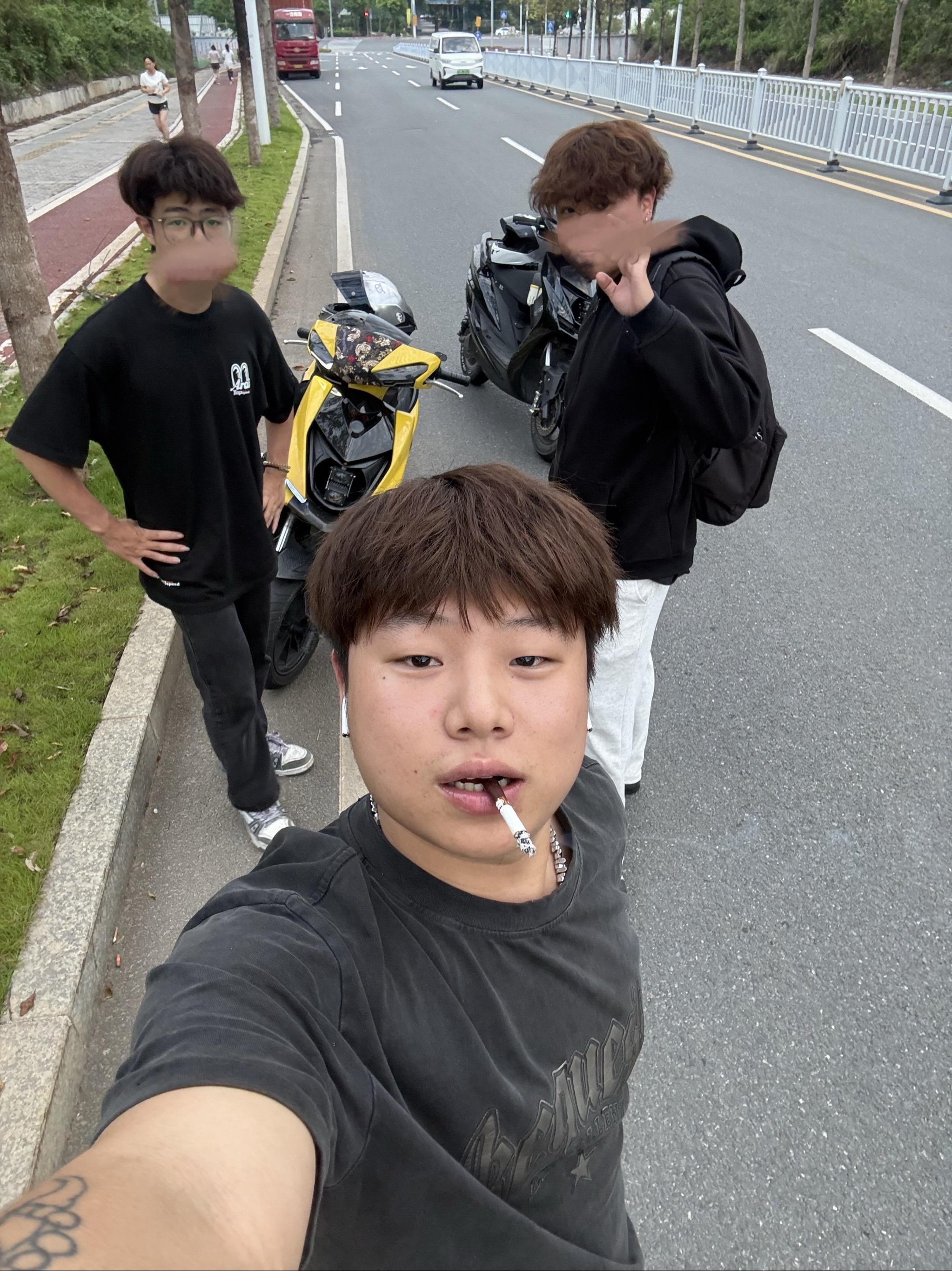 假面骑士梗骑