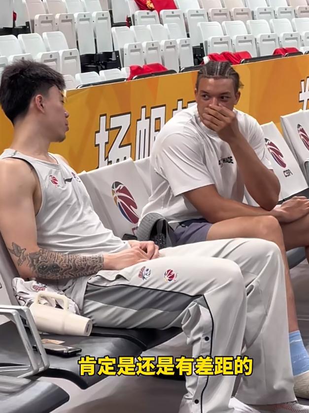 CBA总决赛G3今晚开打，卢伟指导说洛夫顿伤情还没有完全康复，会对布朗做出有针对