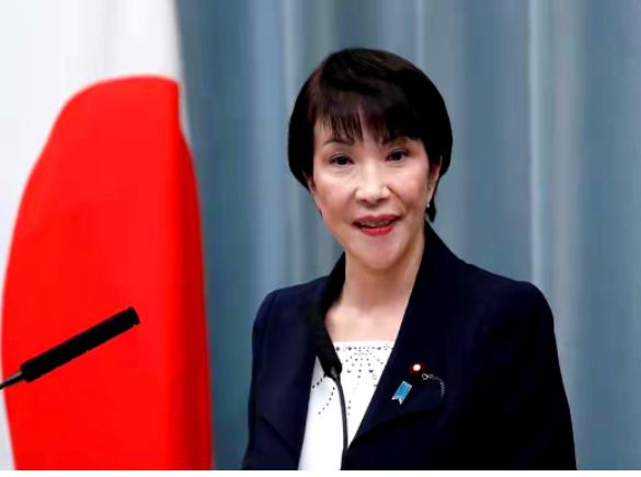 不再伪装！法媒一语道破日本底牌：这艘闯入台海的军舰，就是冲着中国来的！

就在2