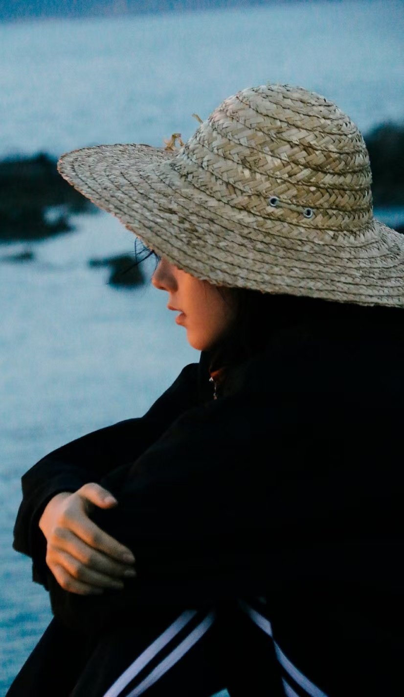 赵今麦演活了林其乐的英雄主义 好喜欢赵今麦呀🥺不仅仅是因为本色非常适配樱桃，带