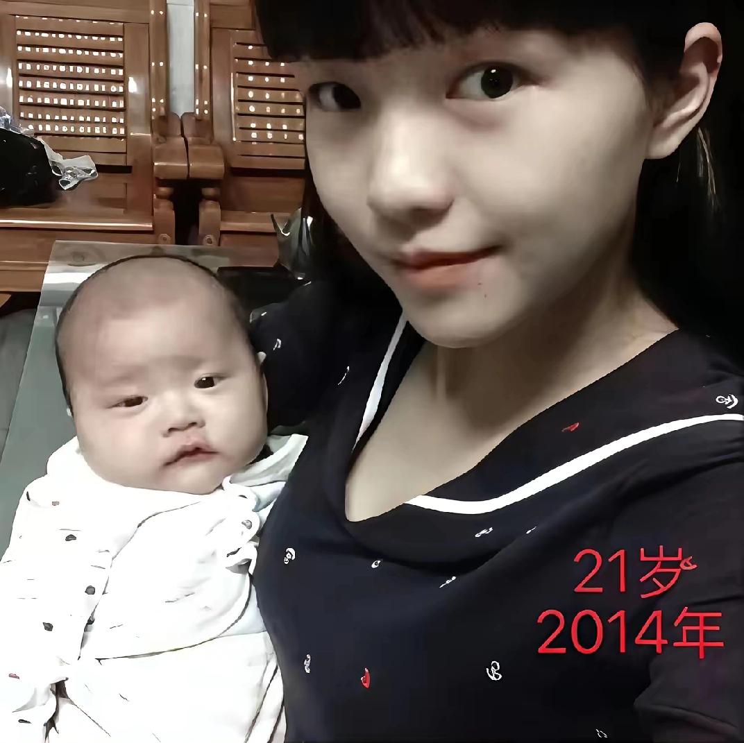 同样的两个人，时隔十二年。不得不说，这就是论早生孩子的好处。