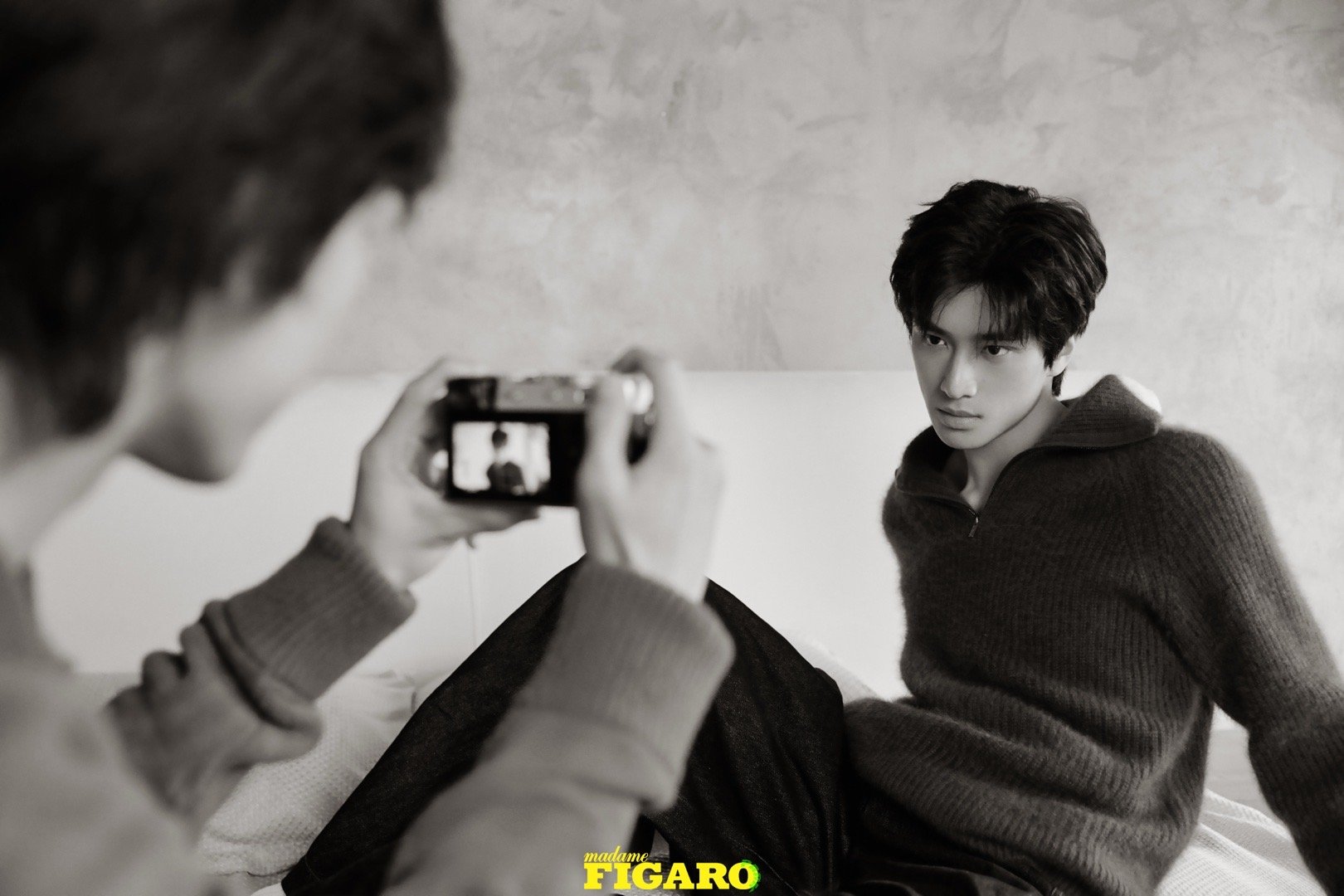 两口子。。。。。。 