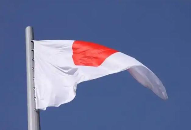 据说日本外务省内部最近流传一句话：我们不是被中国惩罚了，是被中国放下了。这句话比