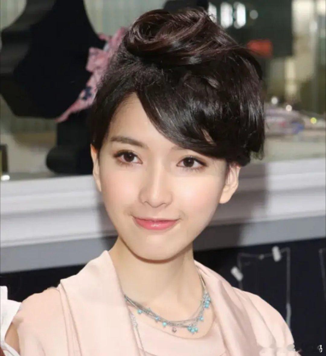 台媒又干缺德事了！最近38岁女星陈匡怡接连更新多条社媒动态，情绪崩溃表示想要自杀