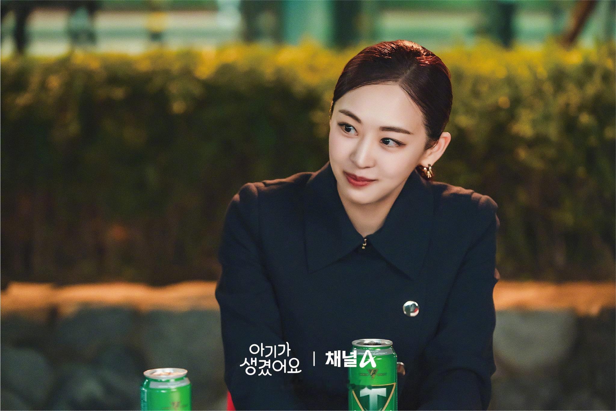 Channel A新周末剧理事长和我的秘密关系 公开金多顺 剧照。该剧改编自同名