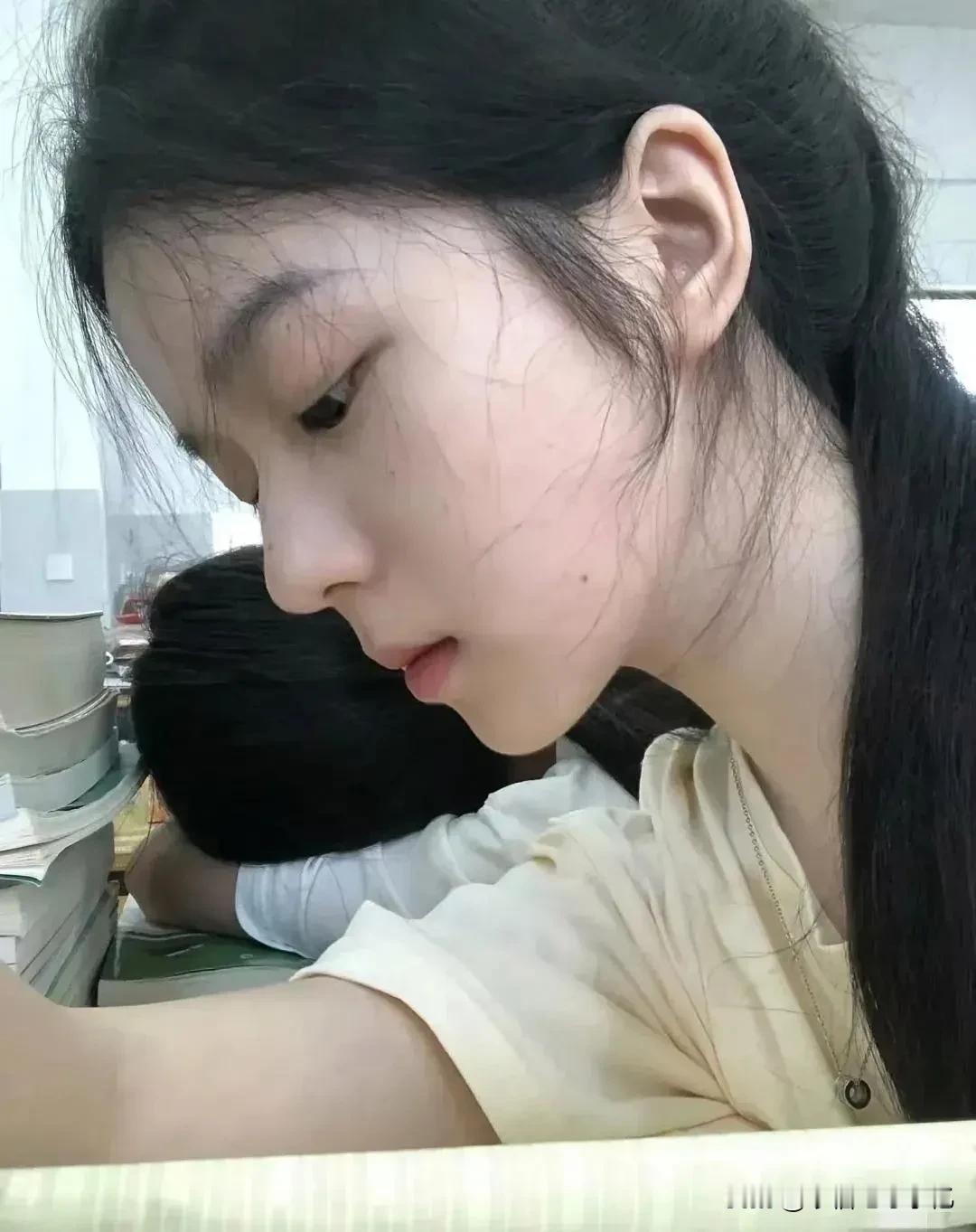 这才是豆蔻年华该有的样子吧？
