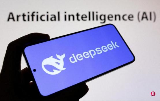 3美分干翻3美元，梁文锋凭什么成了“全美公敌”？
 
DeepSeek，直接把美