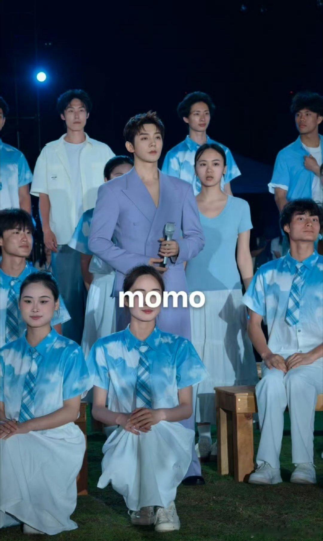 邓为、魏大勋总台五四晚会录制路透，西装帅哥来啦！你觉得谁状态超好？ 