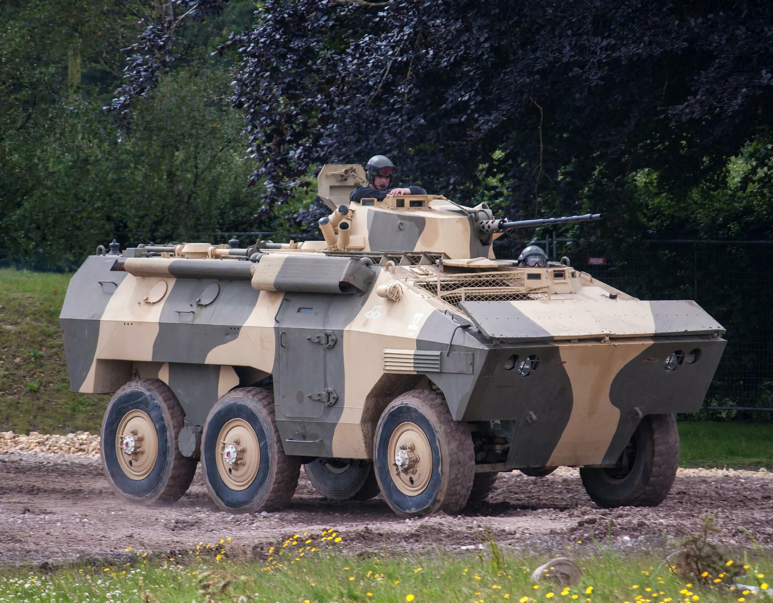 每天认识一件兵器 巴西EE-11装甲车根据军方要求，巴西恩格萨（Engesa）公