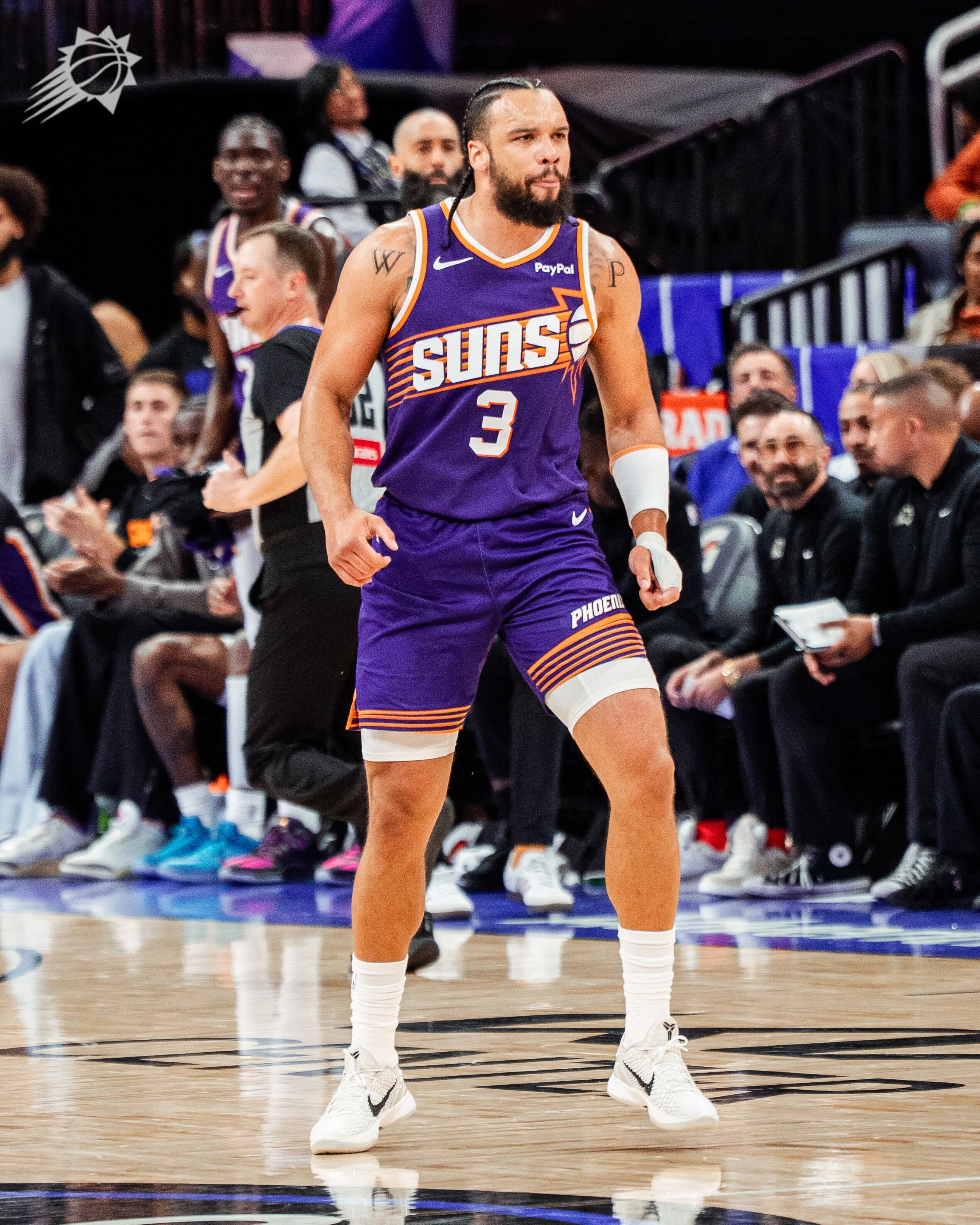 狄龙今日复出得到 9分5篮板继续加油，期待下一场的发挥 ！💪菲尼克斯太阳 ｜旭