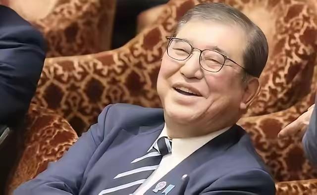 日本为何总要赌国运侵华？很多人以为是军国主义。错了！真相是，日本前首相石破茂亲口