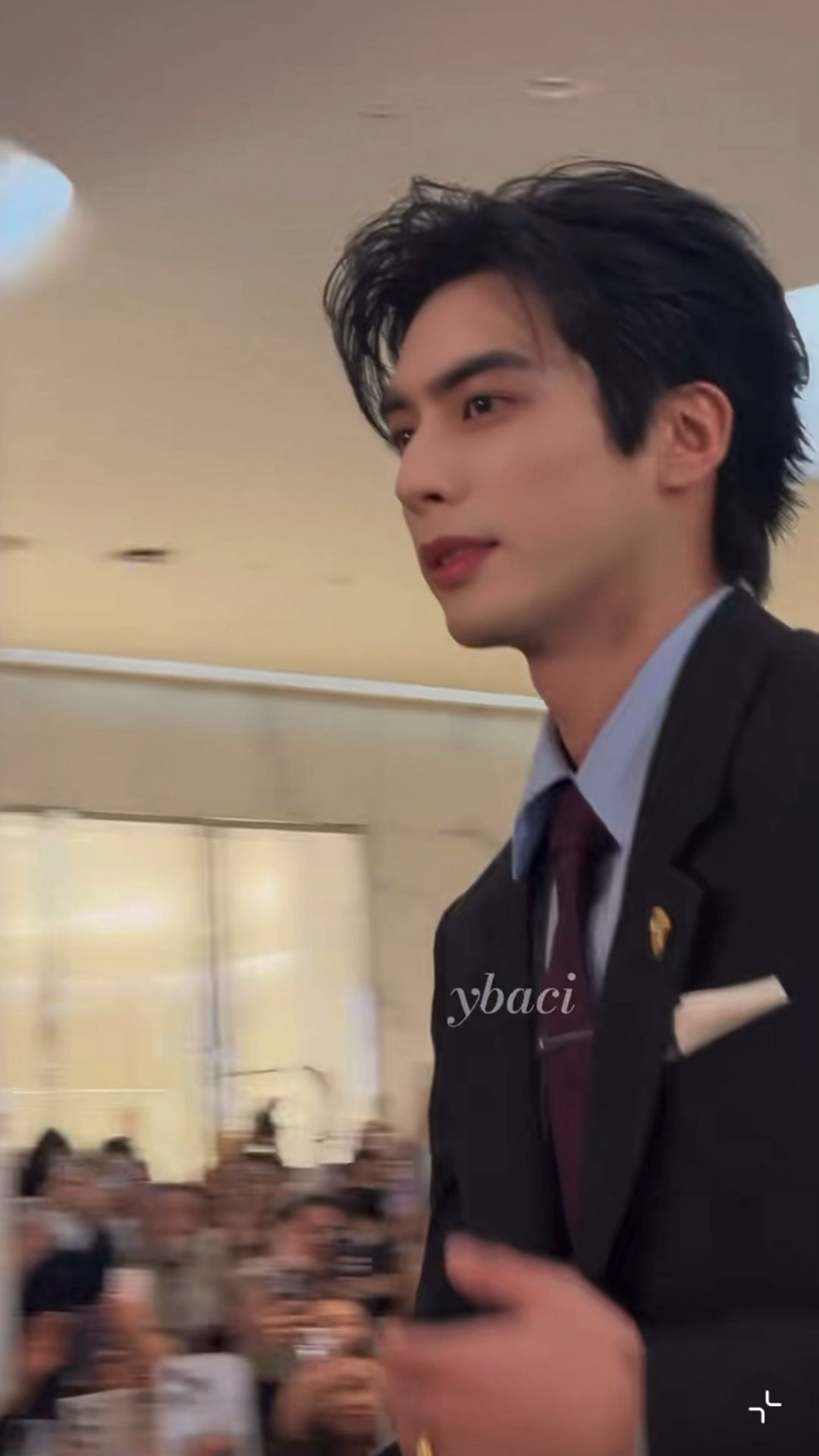 威龙男神闪耀泰兰德！🤩❤️🔥❤️🔥❤️🔥宋威龙泰国西装领带造型