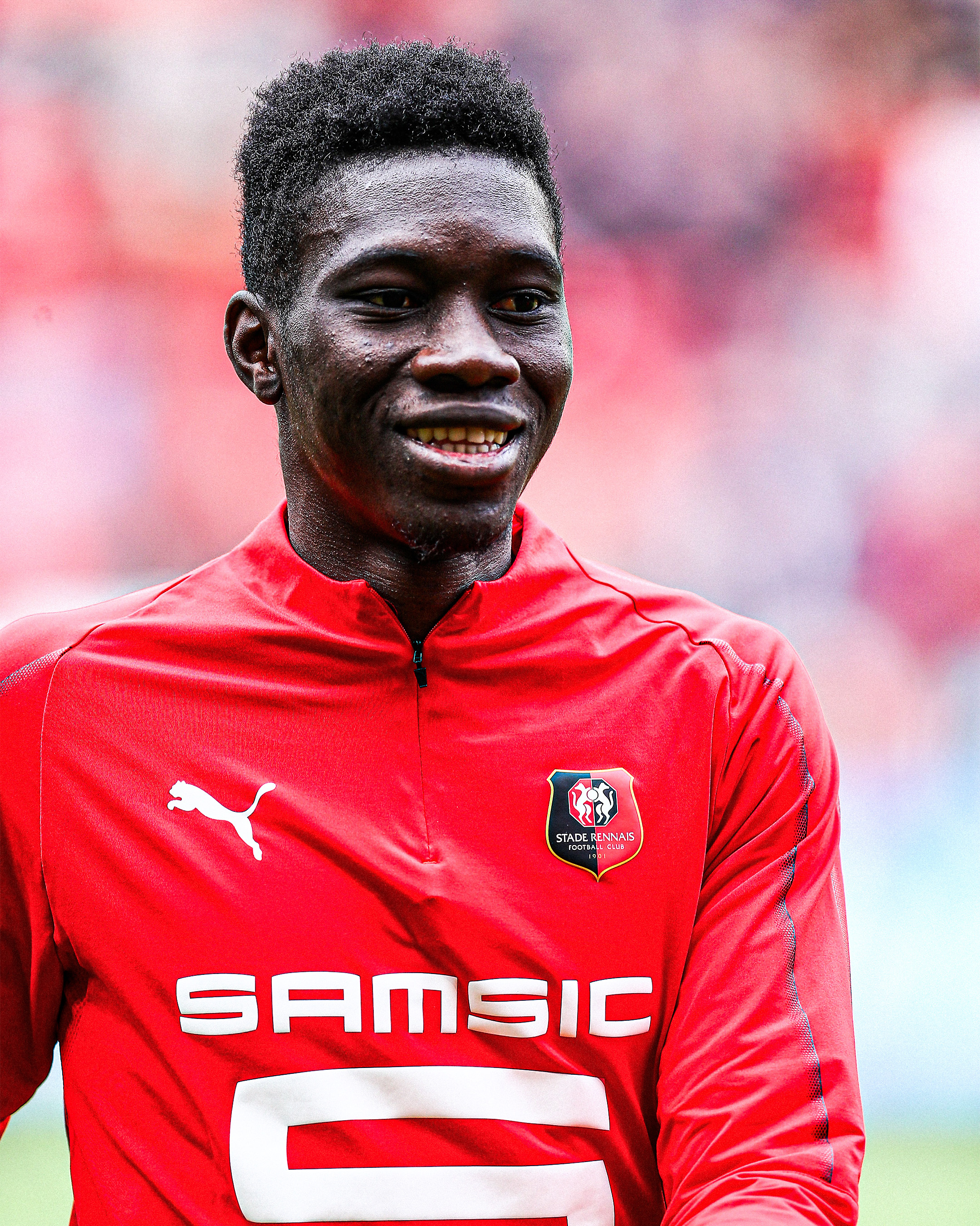 🗓️ 2017年7月26日🇸🇳🔴⚫️ 伊斯梅拉·萨尔加盟雷恩的那一天 法
