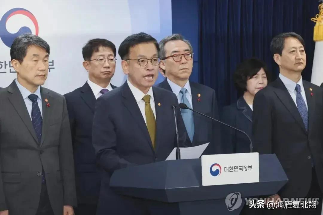 韩国财政部长崔相穆代理韩国总统

韩国经济副总理兼企划财政部长官的崔相穆将代理韩