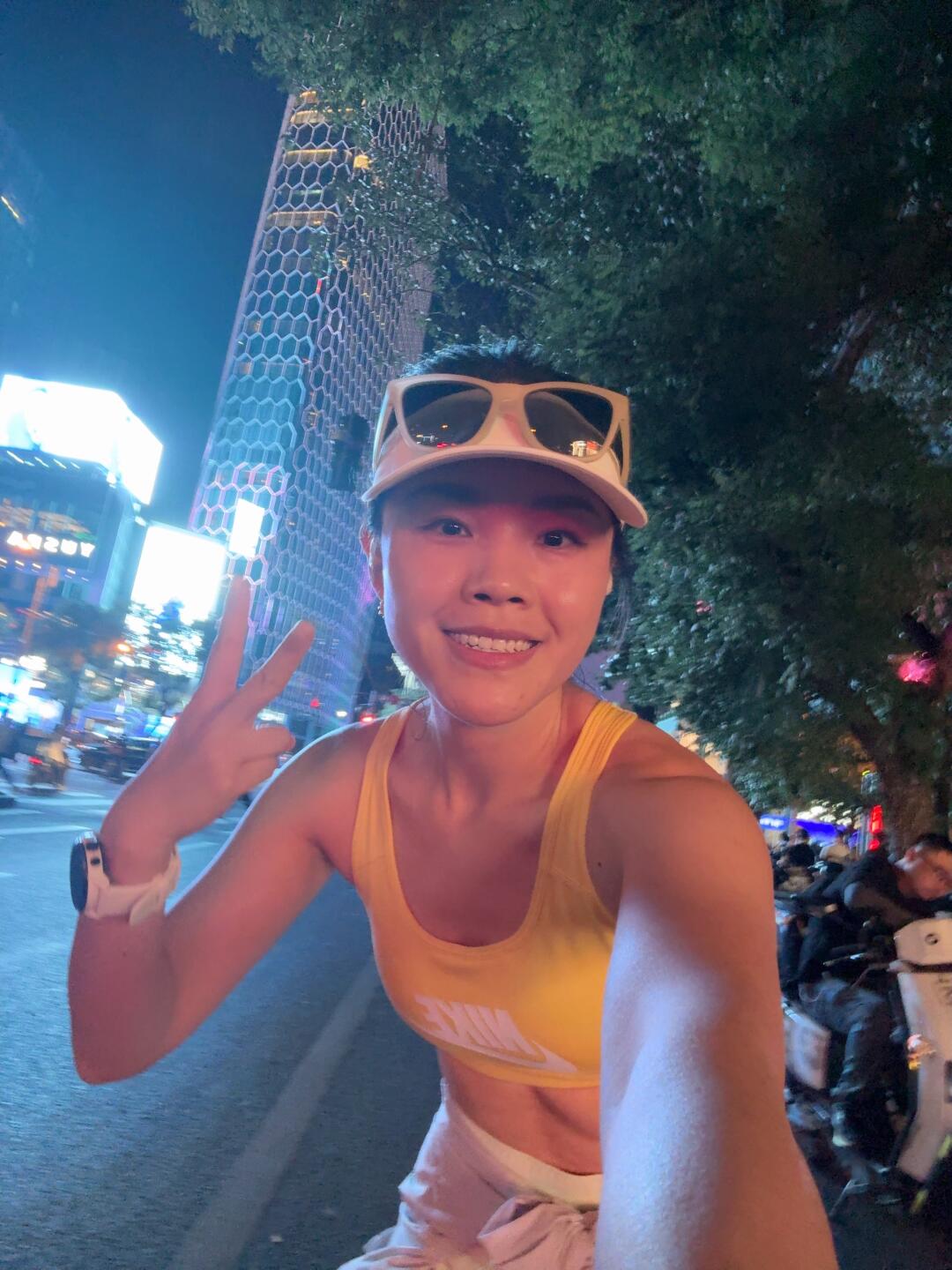 🏃🏻‍♀️夜跑5k｜告别腰酸背痛，我又行了