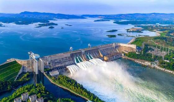 2026 年 4 月 28 日的顶层会议藏着今年最大财富机遇，看懂政策信号就能避