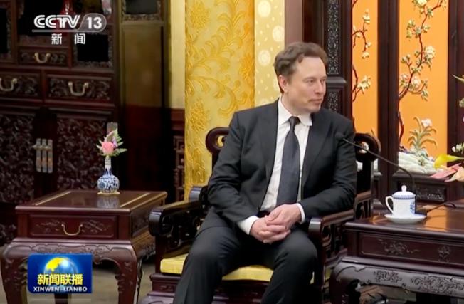 美国在封禁TIKTOK，而“我们”则在欢呼对特斯拉的“第二次开放”，数据监管的开