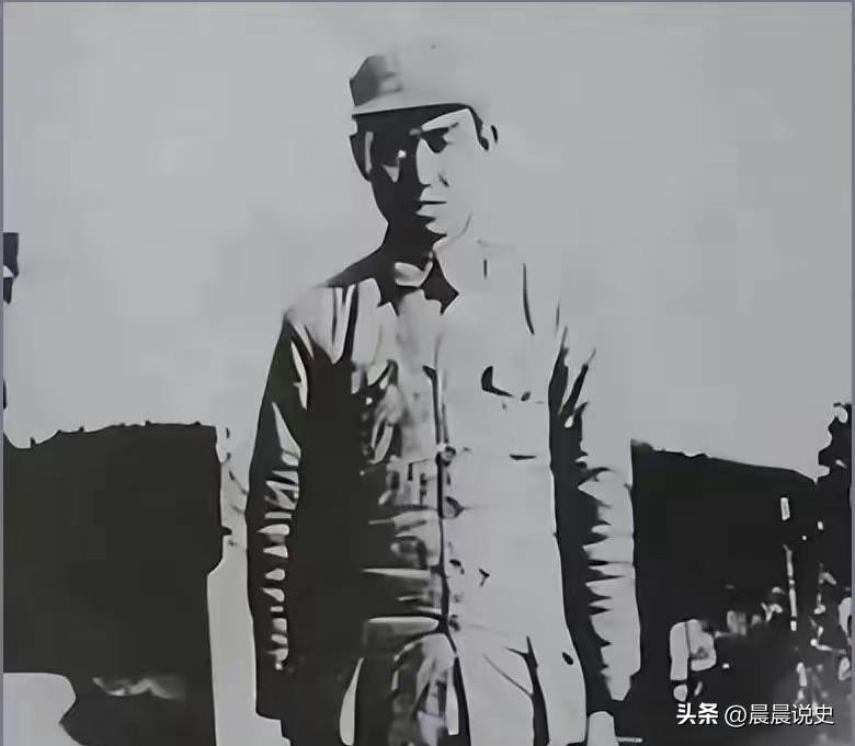 延安深夜截获诡异电报，竟来自大别山失联孤军，毛主席追问司令是谁，真相揭开全军肃立