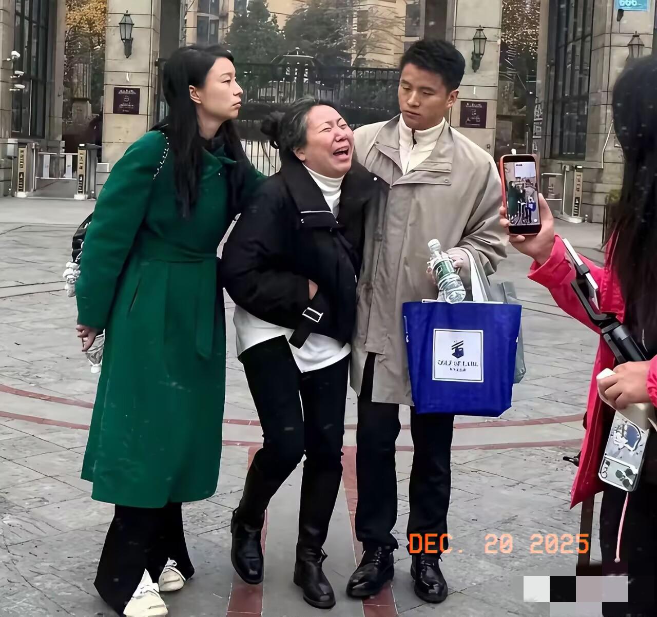 王紫雅案一审宣判！死缓结果引众怒精神病鉴定疑点重重，妈妈哭着抗诉：绝不妥协！
 