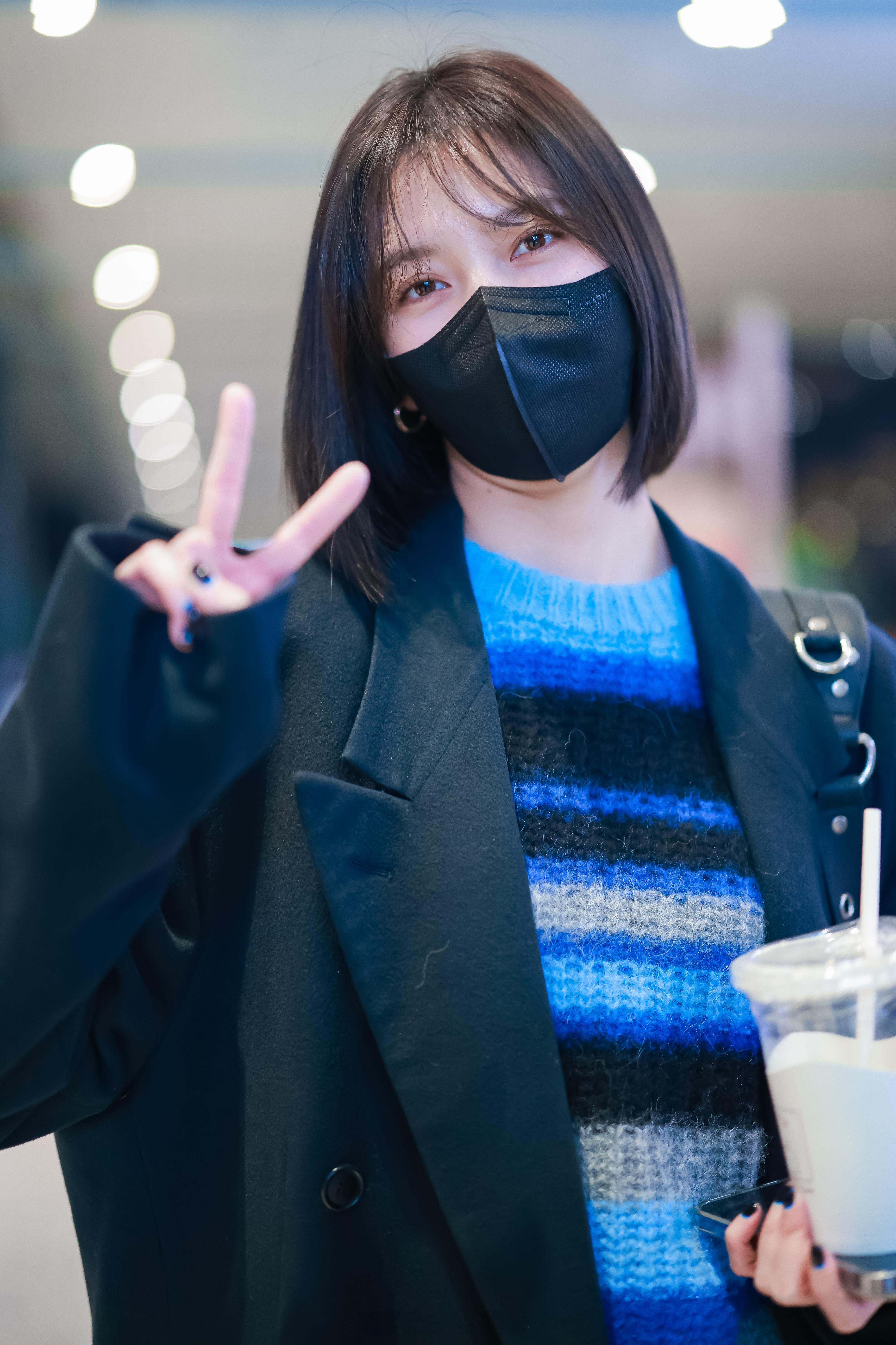 #宋妍霏[超话]# 上海✈️北京生图～ ​​​
